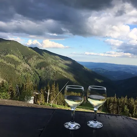 Kosodrevina - Turistická Ubytovňa * Tale