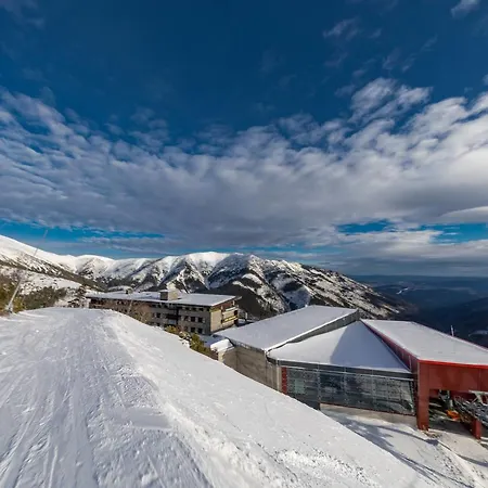 Kosodrevina - Turistická Ubytovňa Albergue *