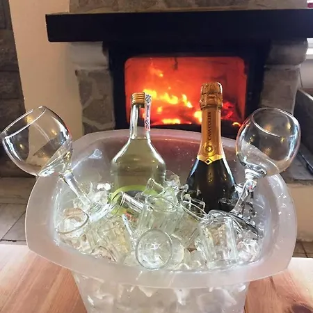 Albergue Kosodrevina - Turistická Ubytovňa *