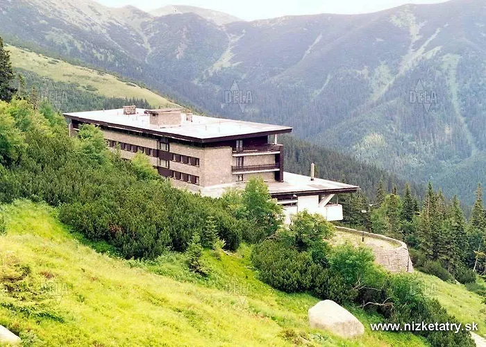 Kosodrevina - Turisticka * Valaská